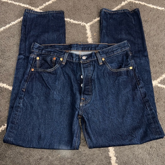 Levi’s 501 Original Shrink To Fit Button Fly Blue Jeans - Picture 5 of 9